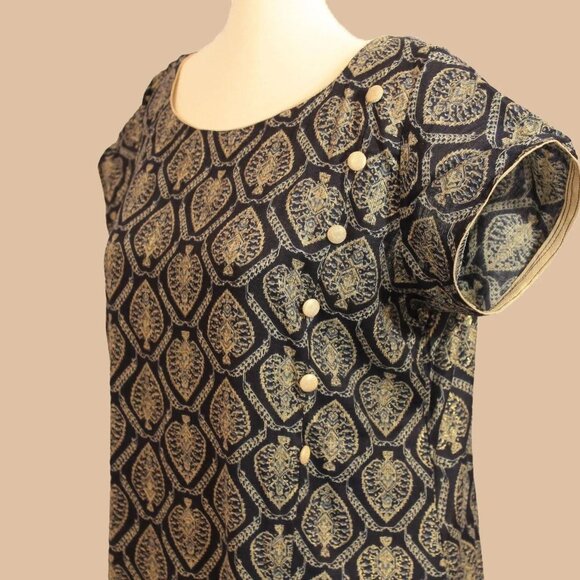 Black Printed Kurta | Indian Kurtas for Women | Muvvas Boutique - Picture 4 of 5